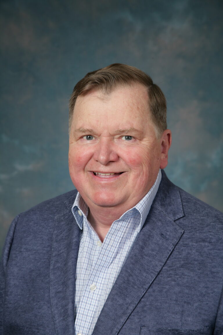 SCORE mentor launches small business resource guide tailored to vets