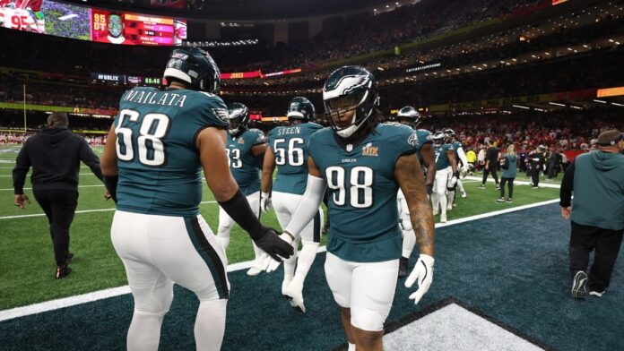 Jalen Carter Ejected for Spitting on Dak Prescott in Eagles’ Season Opener