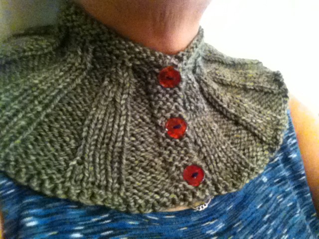 WireKNITS2GO: Shoulder warmer