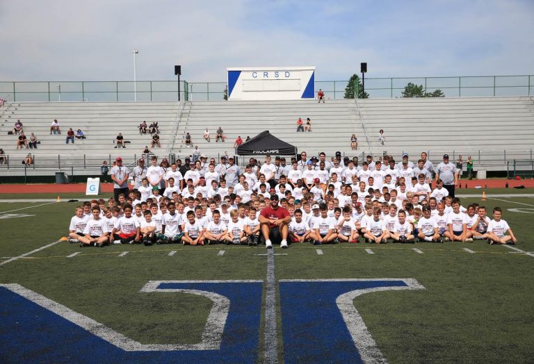 Justin Pugh hosts fifth annual football camp at Council Rock