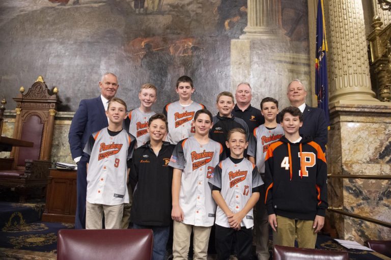 Lawmakers welcome Pennsbury youth baseball teams to Capitol, House chamber