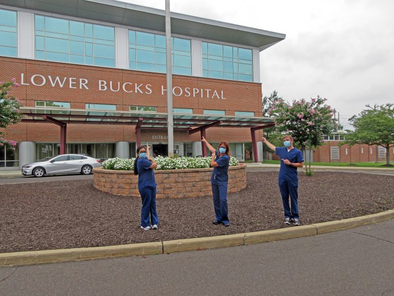 Bucks graduates first students from Medical Laboratory Technician degree program