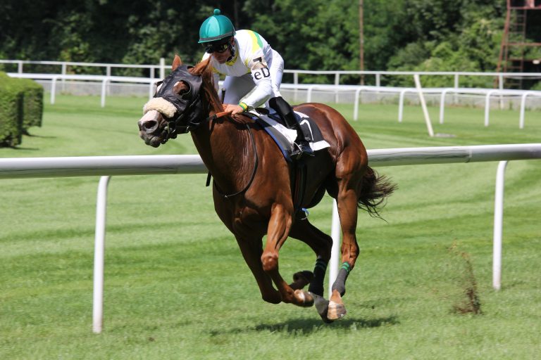 Watch the Kentucky Derby at Parx